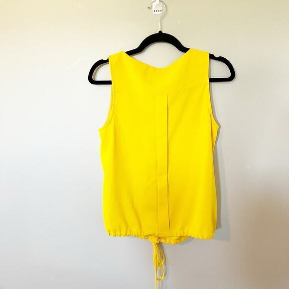 Trina Turk 'Karmandy' Zipper-Front Sleeveless Top, Buttercup size medium - Picture 4 of 11